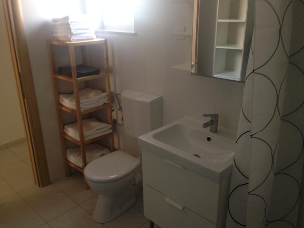 Villa Neka Примоштен Номер фото